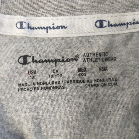 1X NWT CHAMPION Grey Logo Crop Top - Picture 2 of 16